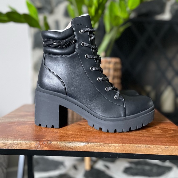 Nine West Quona Combat Booties Size 8.5 Black - Picture 5 of 9